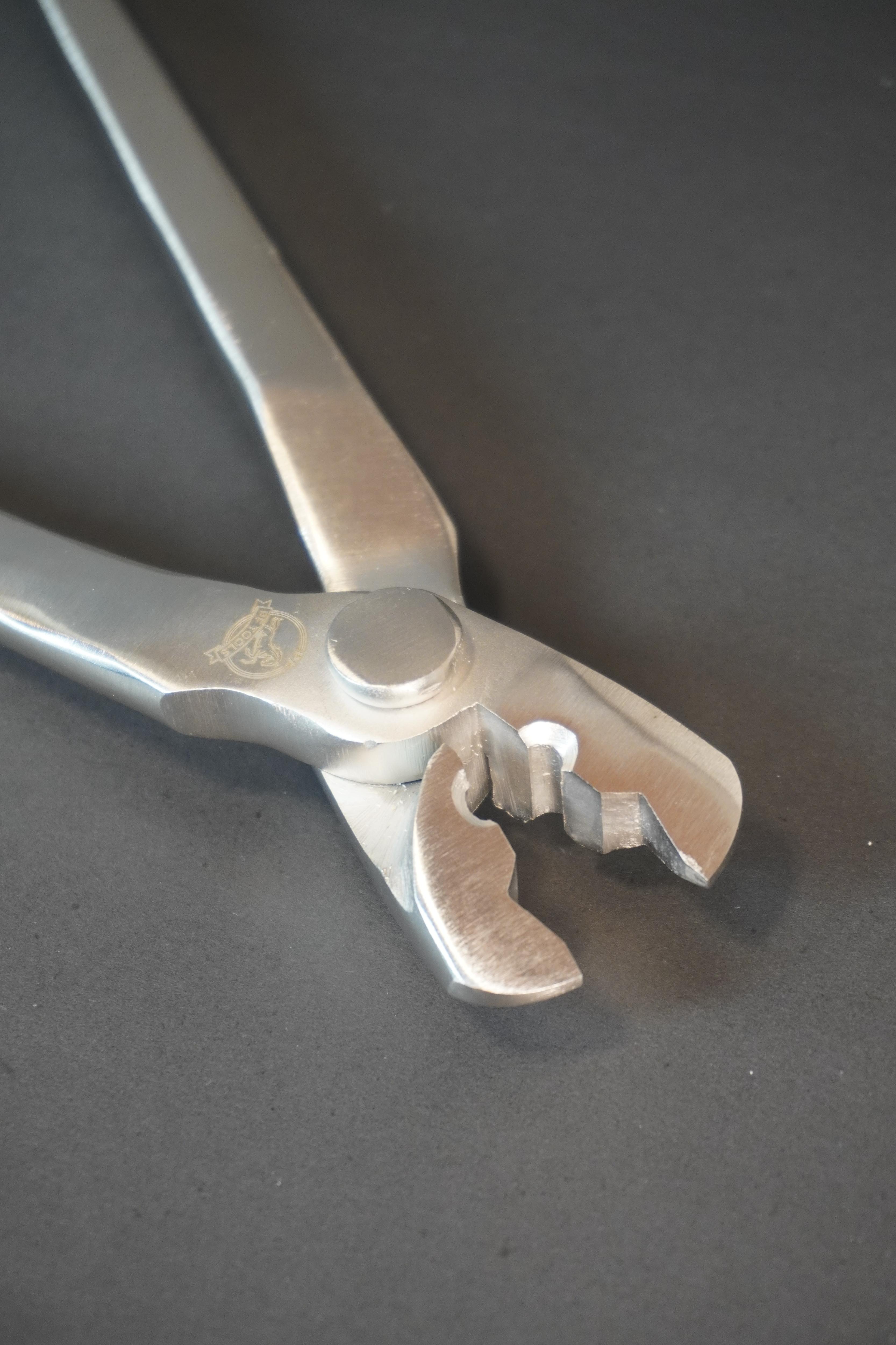 Nail Puller