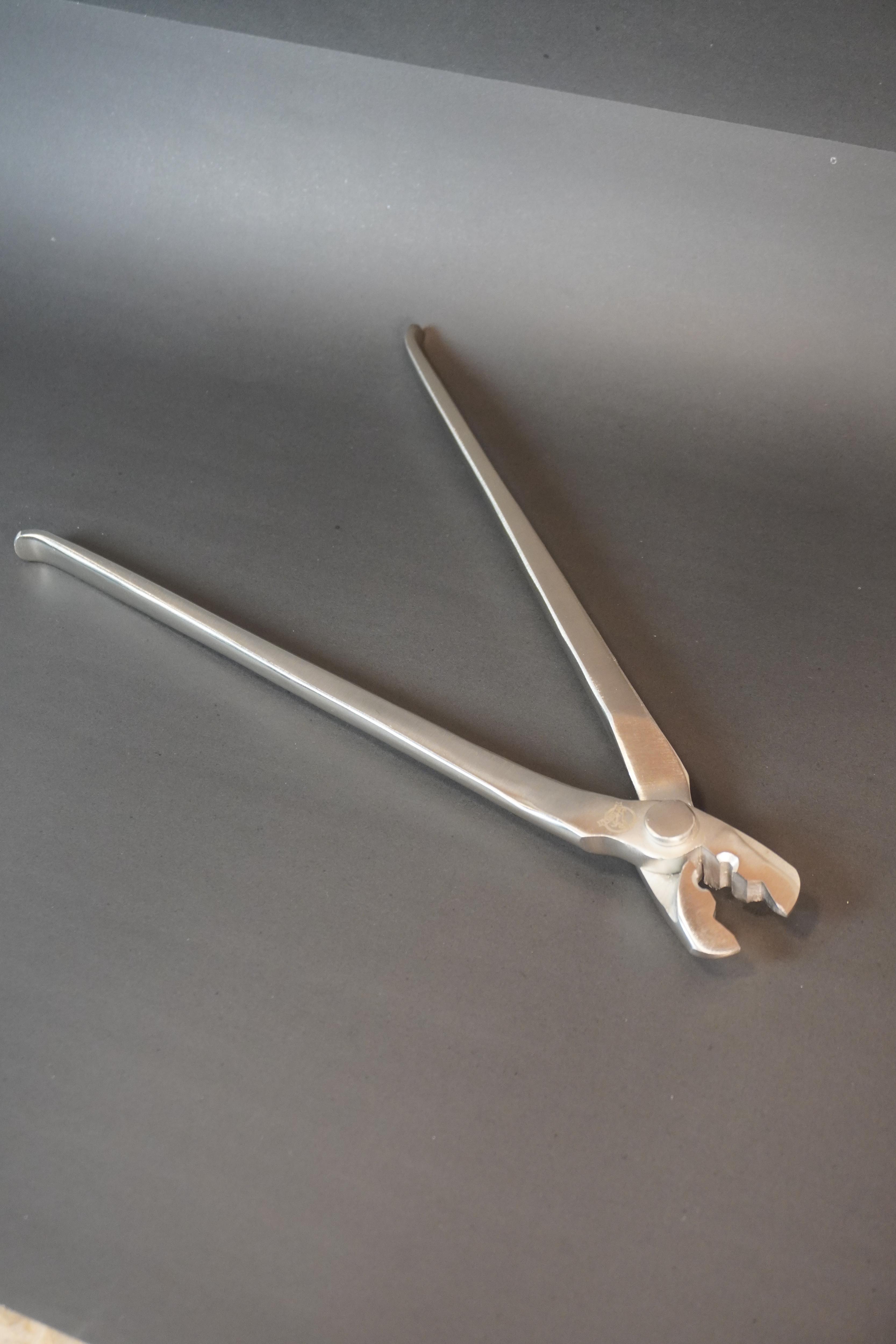 Nail Puller