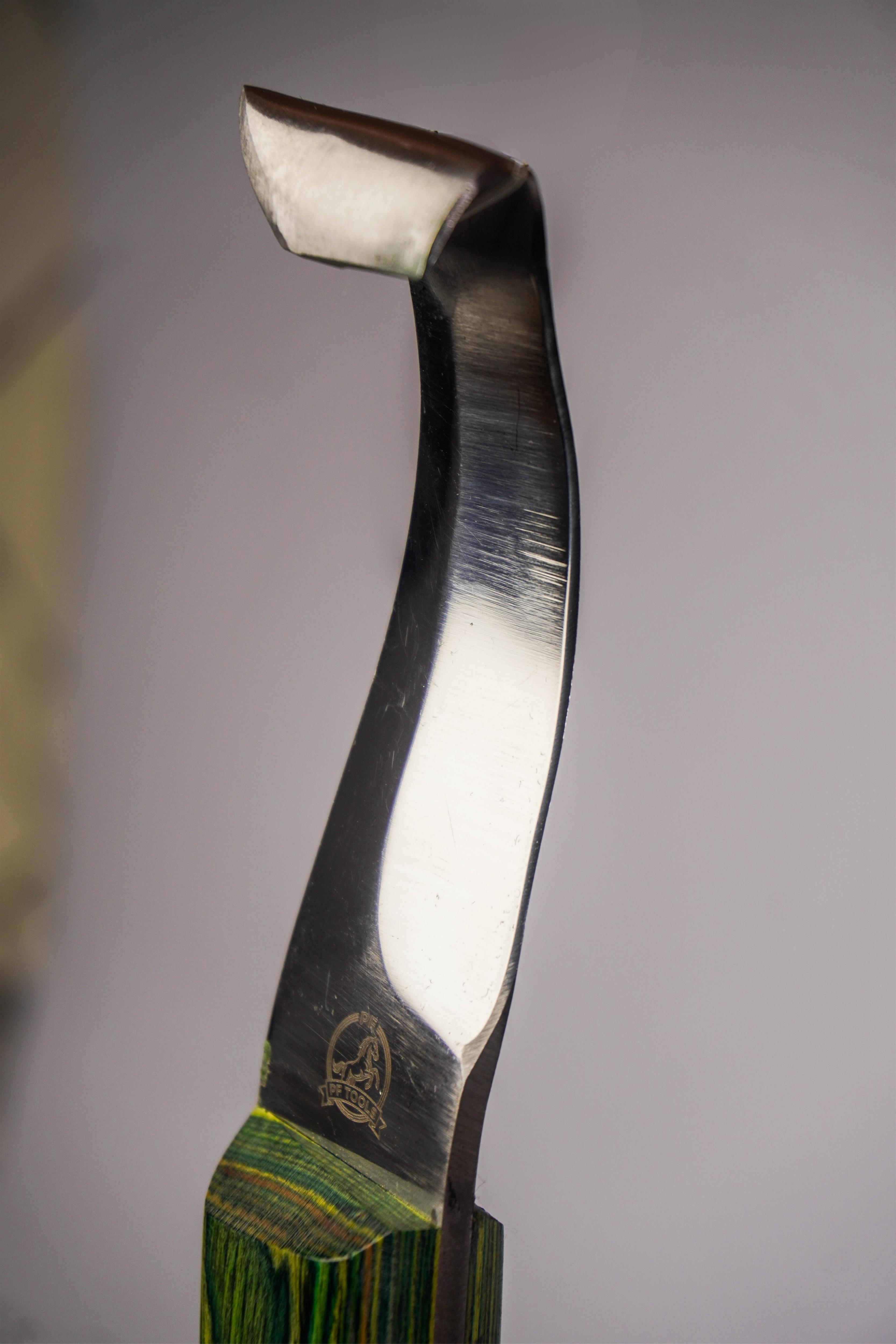 Left-Hand Knife
